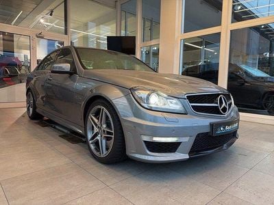 Palladiumsilber metalliclack (metallic) Gebraucht 2011 Mercedes C63 AMG AMG Limousine | 46.950 €