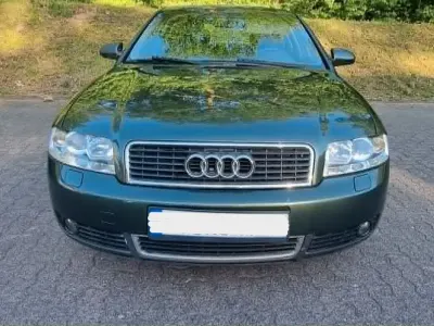 Gebraucht Audi A4 Ambiente 131 PS (96 kW) 2001 Grün Limousine
