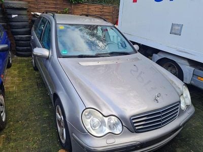 Mercedes C180
