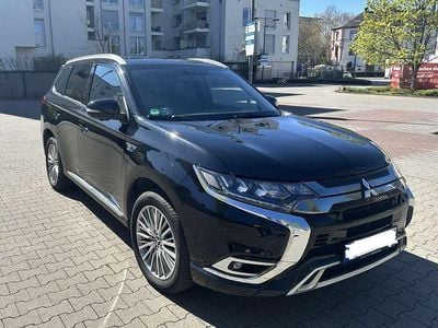 Mitsubishi Outlander P-HEV