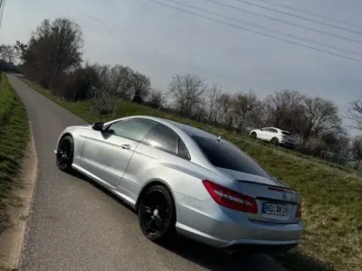 Gebraucht Mercedes E220
