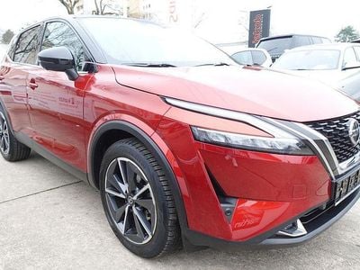 Gebraucht Nissan Qashqai Tekna 158 PS (116 kW) 2022 Rot SUV