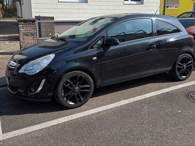 Gebraucht Opel Corsa Color Edition 101 PS (74 kW) 2011 Schwarz Kleinwagen