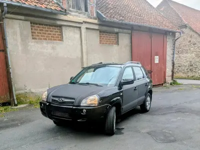 Gebraucht Hyundai Tucson 141 PS (103 kW) 2008 Schwarz SUV