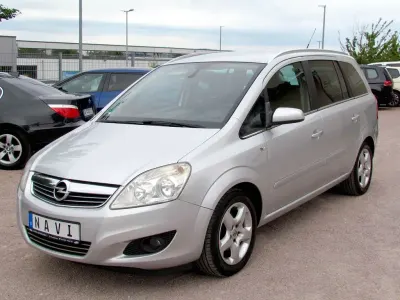 Gebraucht Opel Zafira Edition 140 PS (102 kW) 2008 Silber Van / Kleinbus