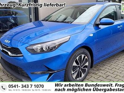 Neu Kia Ceed 140 PS (102 kW) 2025 Blau b3l Kleinwagen