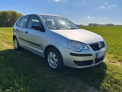 Gebraucht VW Polo 54 PS (39 kW) 2005 Silber Kleinwagen