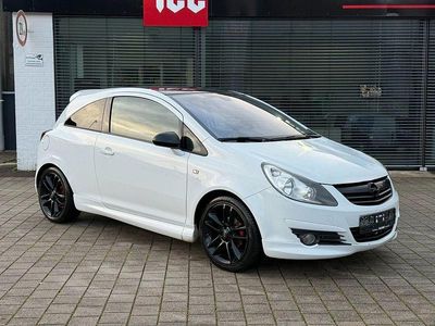 Weiß Gebraucht 2009 Opel Corsa Edition Kleinwagen | 4.800 € (Fairer Preis)