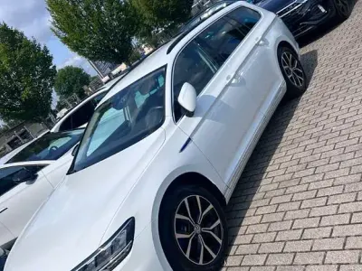 Gebraucht VW Passat GTE 218 PS (160 kW) 2021 Weiß Kombi