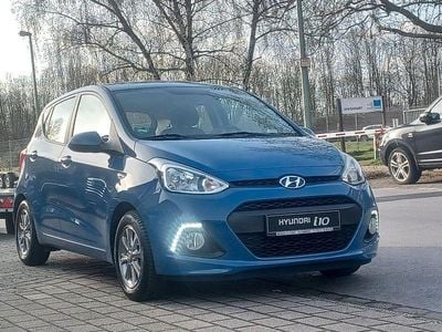 Gebraucht Hyundai i10 YES! 67 PS (49 kW) 2015 Blau Kleinwagen