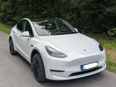 Gebraucht Tesla Model Y 378 kW (514 PS) 2022 Weiß SUV
