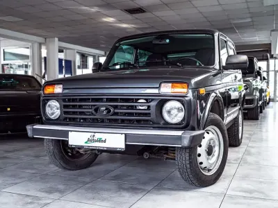 Gebraucht Lada niva 404 PS (297 kW) 2020 Grau SUV
