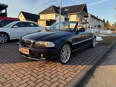 Gebraucht BMW 320 Sport Line 170 PS (125 kW) 2000 Blau Cabrio