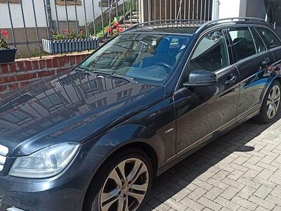 Second-hand Mercedes C250 Avantgarde 204 CP (150 kW) 2012 Negru Break