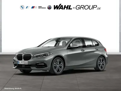 Gebraucht BMW 118 Sport Line 136 PS (100 kW) 2023 Grau Limousine