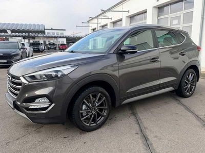 Gebraucht Hyundai Tucson Passion 177 PS (130 kW) 2018 Grau SUV