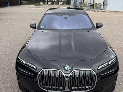 BMW 740