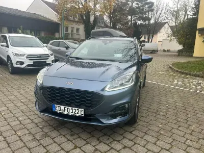 Gebraucht Ford Kuga ST-Line X 152 PS (111 kW) 2024 Chromablau metallic SUV