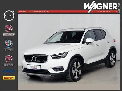 Gebraucht Volvo XC40 Momentum 163 PS (119 kW) 2021 Ice white SUV
