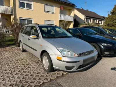 Gebraucht Ford Focus 101 PS (74 kW) 2004 Silber Kombi