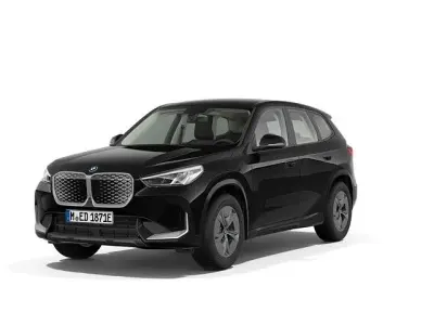 Gebraucht BMW iX1 Performance 150 kW (204 PS) 2024 Schwarz SUV