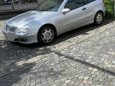 Usata Mercedes C180 142 CV (104 kW) 2004 Argento Berlina