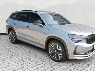Neu Skoda Kodiaq SportLine 204 PS (150 kW) 2026 Smokey diamondsilber metallic SUV