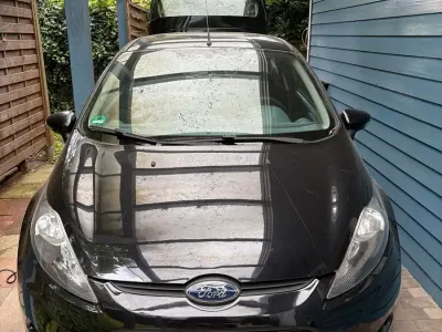 Gebraucht Ford Fiesta Titanium 82 PS (60 kW) 2009 Schwarz Kleinwagen