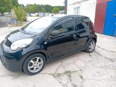 Gebraucht Citroën C1 78 PS (57 kW) 2009 Schwarz Kleinwagen