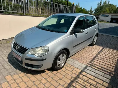 Gebraucht VW Polo Trendline 60 PS (44 kW) 2008 Silber Kleinwagen