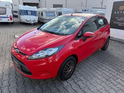 Gebraucht Ford Fiesta Trend 60 PS (44 kW) 2009 Rot Kleinwagen