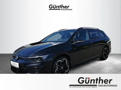 Neu VW Golf VIII R-line 150 PS (110 kW) 2026 Grenadillschwarz metallic Kombi