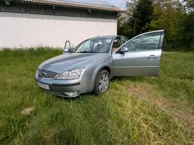 Gebraucht Ford Mondeo 150 PS (110 kW) 2019 Silber Limousine
