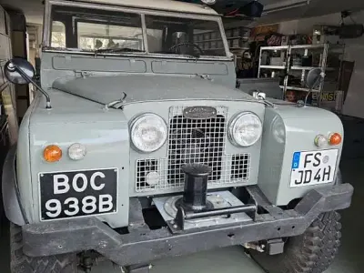 Usado Land Rover 2 84 CV (61 kW) 1972 Verde SUV