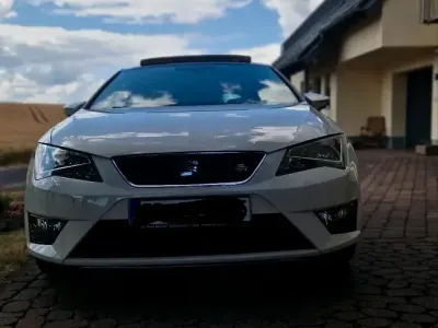Gebraucht Seat Leon FR 150 PS (110 kW) 2015 Weiß Coupé