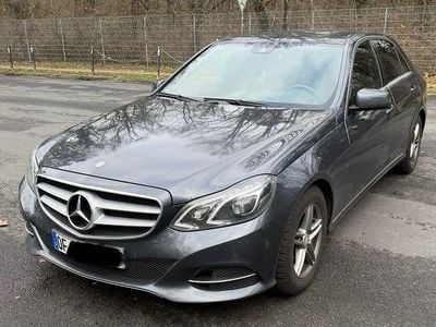 Gebraucht Mercedes E250 Avantgarde 204 PS (150 kW) 2013 Grau Limousine