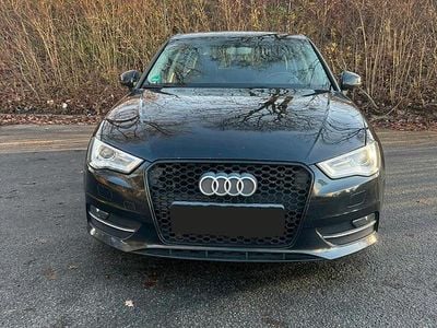 Gebraucht Audi A3 Sportback 120 PS (88 kW) 2014 Schwarz Kleinwagen