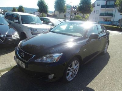 Lexus IS220d