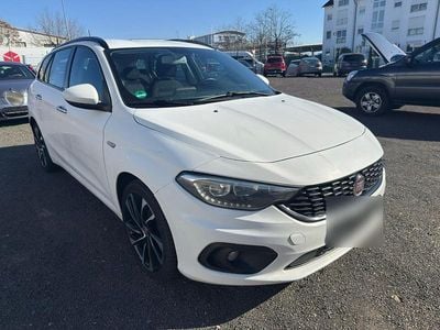 Gebraucht Fiat Tipo Lounge 120 PS (88 kW) 2017 Weiß Kombi