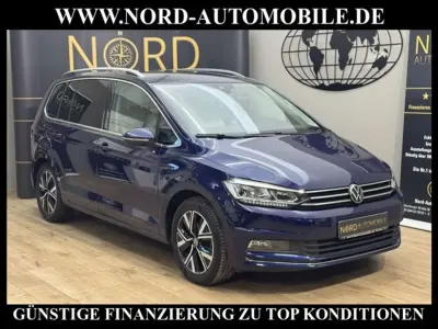 Gebraucht VW Touran Highline 150 PS (110 kW) 2021 Atlantik blue metallic (metallic) Van / Kleinbus