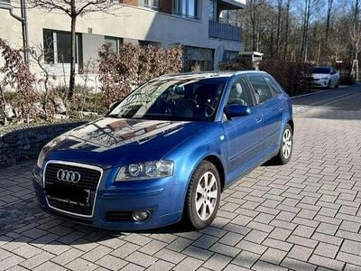 Gebraucht Audi A3 Ambiente 140 PS (102 kW) 2004 Blau Kleinwagen