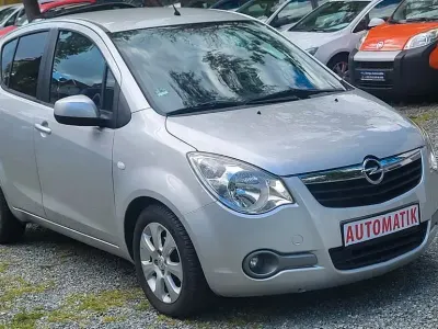 Gebraucht Opel Agila 86 PS (63 kW) 2009 Silber Kleinwagen