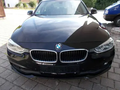 Gebraucht BMW 320 Advantage 190 PS (139 kW) 2017 Schwarz uni Kombi