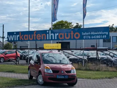Gebraucht Renault Modus 75 PS (55 kW) 2005 Rot Van / Kleinbus