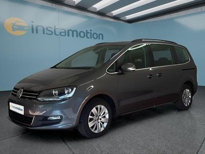 Grau Gebraucht 2021 VW Sharan Van / Kleinbus | 29.079 € (Fairer Preis)