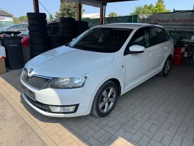 Gebraucht Skoda Rapid Ambition 105 PS (77 kW) 2014 Weiß Kleinwagen