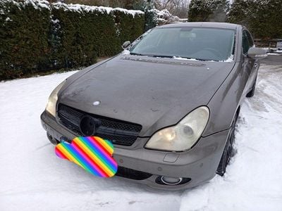 Braun Gebraucht 2007 Mercedes CLS350 Coupé | 2.600 € (Superpreis)