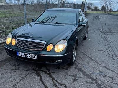 Mercedes E220