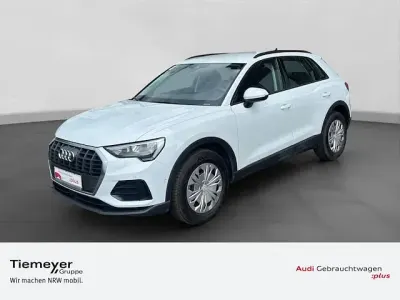 Gebraucht Audi Q3 Basis 150 PS (110 kW) 2025 Gletscherweiß metallic SUV