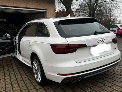 Weiß Gebraucht 2018 Audi A4 Sport Kombi | 22.999 € (Etwas zu teuer)